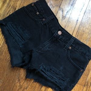 LEVIS SHORTS